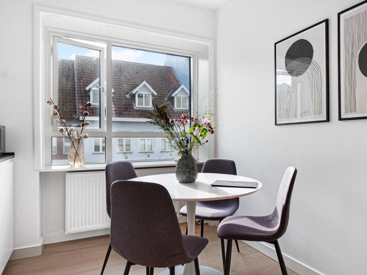 Sanders Fjord - Inviting One-Bedroom Apartment In Center Of 로스킬레 외부 사진